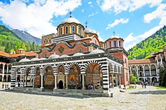 Екскурзия до Рупите, Златолист и Рилски манастир